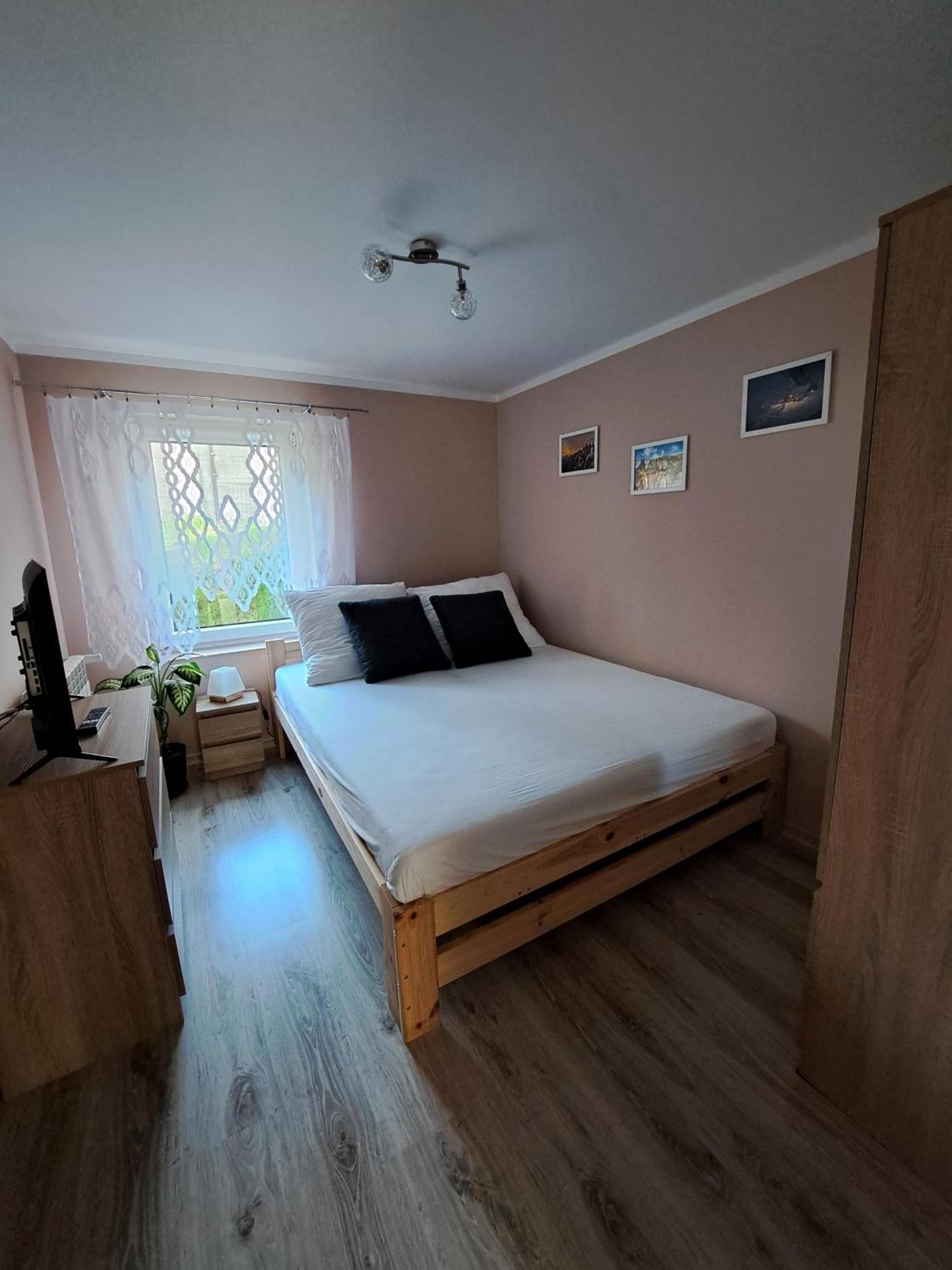 Apartament Strzyzowiec 80 Czernica  Buitenkant foto